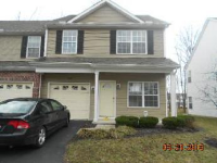 638 Grove Circle, Columbus, OH 43230 