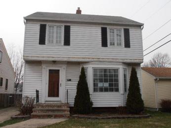 4394 W 176th St, Cleveland, OH 44135 