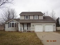 1180 Meadowview Ln, Amherst, OH 44001 