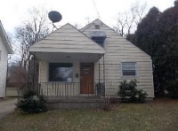 496 Lincoln Ave, Struthers, OH 44471 