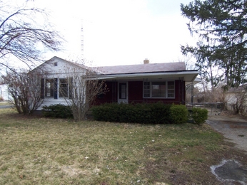 240 Blosser St, New Lebanon, OH 45345 