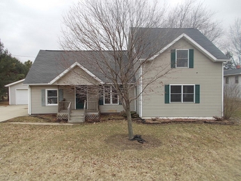 1608 S Main St, Clyde, OH 43410 