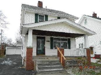 7911 Chesterfield Ave, Parma, OH 44129 