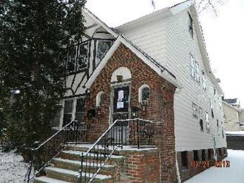 1566 Ivydale Rd, Cleveland Heights, OH 44118 