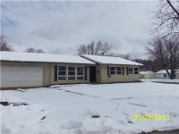 4100 Meadowdale Dr, Dayton, OH 45416 