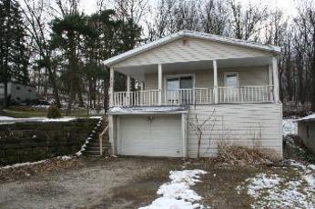 332 Dorwil Dr, Akron, OH 44319 