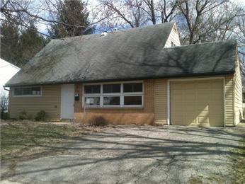 1596 Baxter Dr, Columbus, OH 43227 