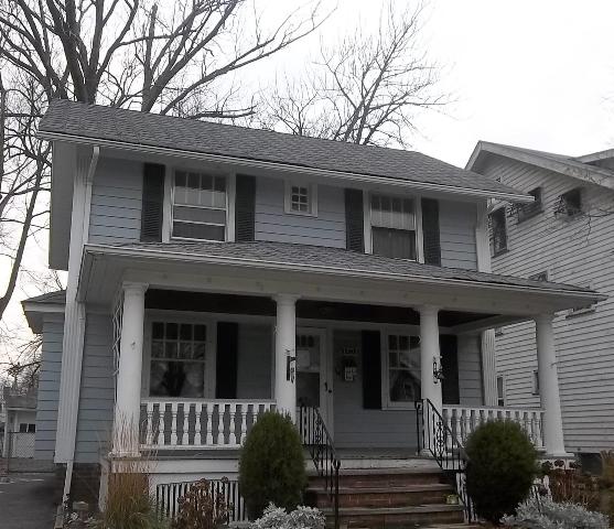 1290 Nicholson Avenue, Lakewood, OH 44107 