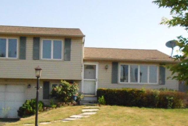 1957 Northtowne Drive, Toledo, OH 43611 