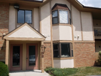 2188 Hedgerow Rd Unit B, Columbus, OH 43220 