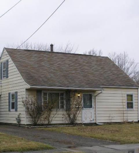 1113 Hawthorne Ave Sw, Canton, OH 44710 