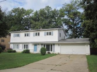 5738 Edgepark Drive, Brook Park, OH 44142 