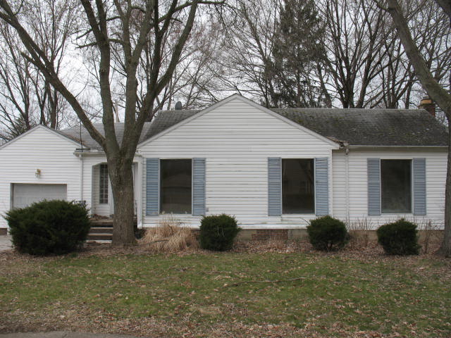 222 Westover Dr, Akron, OH 44313 