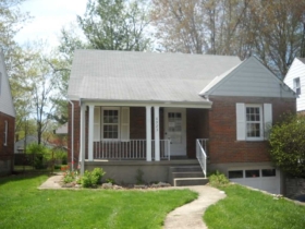 6923 Gloria Dr, Cincinnati, OH 45239 