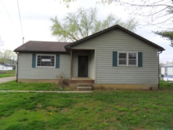 610 Jackson Street, Richmond Dale, OH 45673 