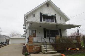 1763 Selkirk St, Toledo, OH 43605 