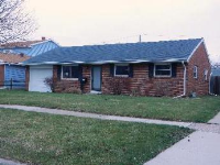 3302 N Reach Dr, Oregon, OH 43616 