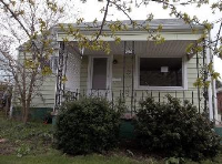 296 Sanderson Ave, Campbell, OH 44405 