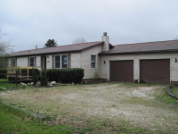 9236 Pierce Rd, Garretsville, OH 44231 