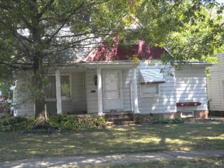 13605 Wolf Ave, Garfield Heights, OH 44125 