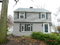 408 Lake Forest Dr, Bay Village, OH 44140 