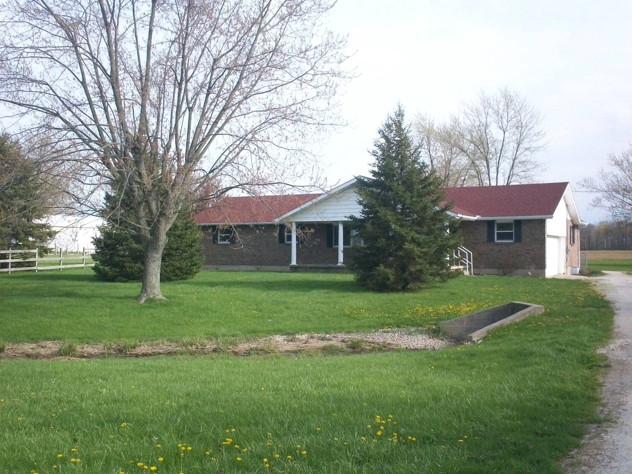 5920 Smith Rd, Houston, OH 45333 