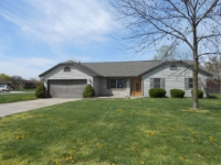 190 Charles Dr, Franklin, OH 45005 