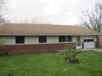 215 Stubbs Dr, Dayton, OH 45426 