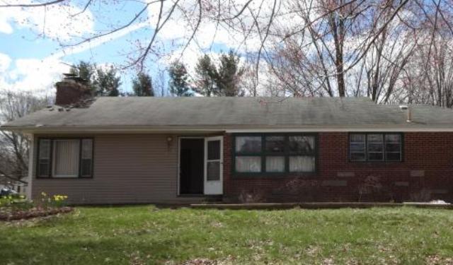 752 Ventura Dr, Akron, OH 44319 