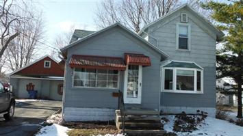 251 N Benton St, Oak Harbor, OH 43449 