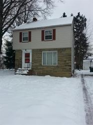 3747 Sherwood Rd, South Euclid, OH 44121 