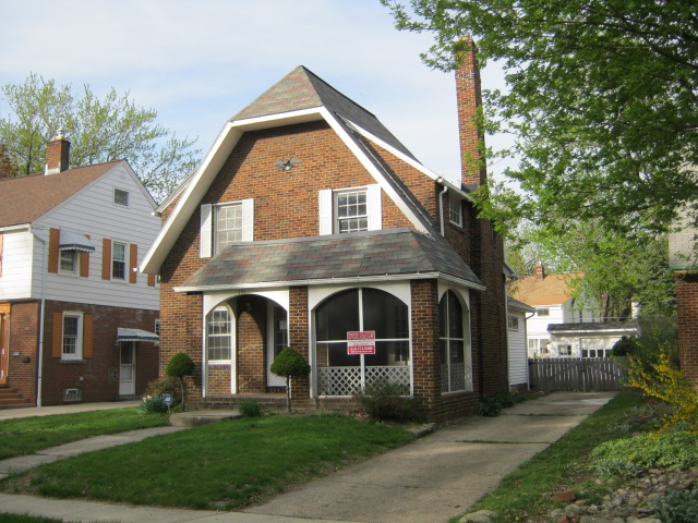 151 E 225th St Aka 151 Noble Beachdr, Euclid, OH 44123 