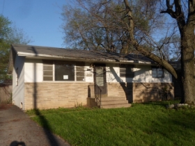 1554 Selkirk Rd, Columbus, OH 43227 