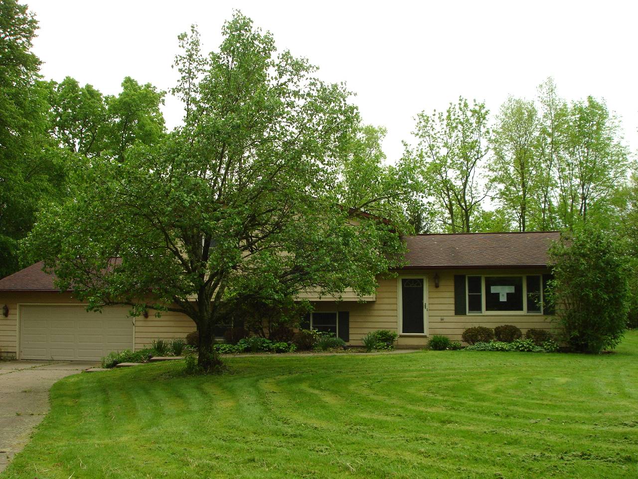 106 Amberly Drive, Granville, OH 43023 