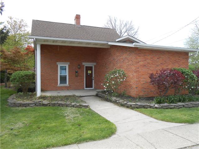 193 W Pearl St, West Jefferson, OH 43162 