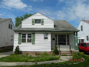 5070 Philip Avenue, Maple Heights, OH 44137 