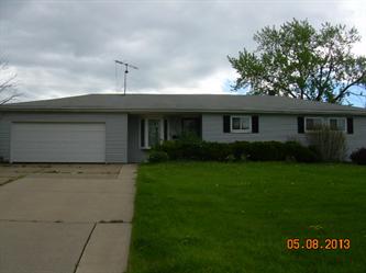 5953 Randy Rd, Bedford Heights, OH 44146 