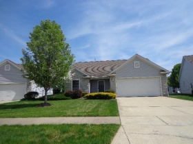 136 Augusta Dr, Elyria, OH 44035 