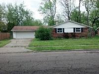 809 Macmillan Dr, Trotwood, OH 45426 