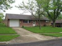 5542 Shady Oak St, Huber Heights, OH 45424 