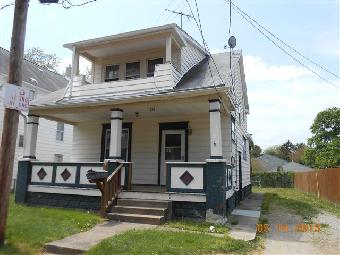 592 Robinette Ct, Akron, OH 44310 