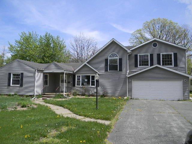 1507 Root Rd, Lorain, OH 44052 
