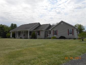 9374 Mount Eaton Rd, Marshallville, OH 44645 