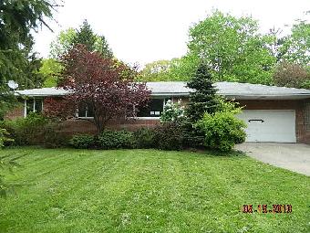 941 Archer Rd, Bedford, OH 44146 