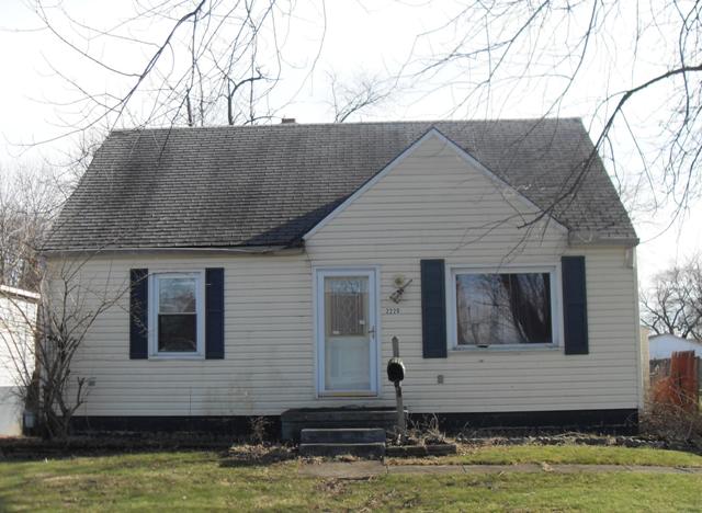 2220 Shawnee Ave, Springfield, OH 45506 