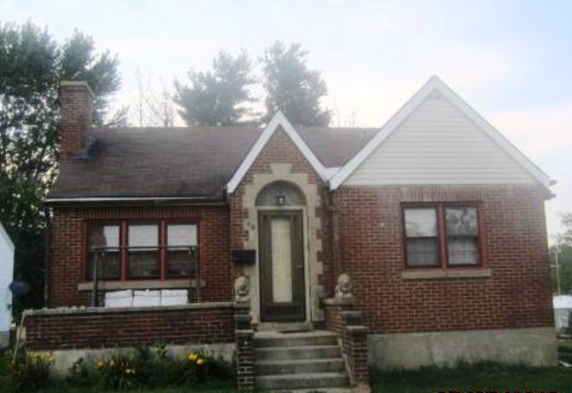 105 E Maple Dr, Mcarthur, OH 45651 