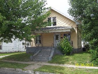 217 S Sugar St, Celina, OH 45822 