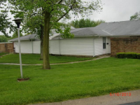 5831 Troy Villa Blvd, Dayton, OH 45424 