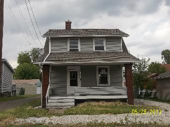 3211 12th St SW, Canton, OH 44710 