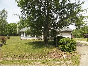 895 Sullivan Rd, Chillicothe, OH 45601 